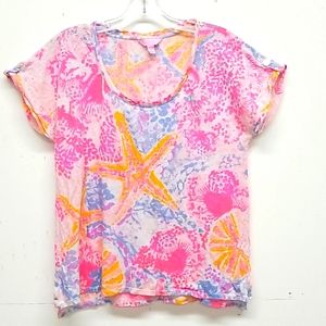 Lilly Pulitzer tee. Beachy